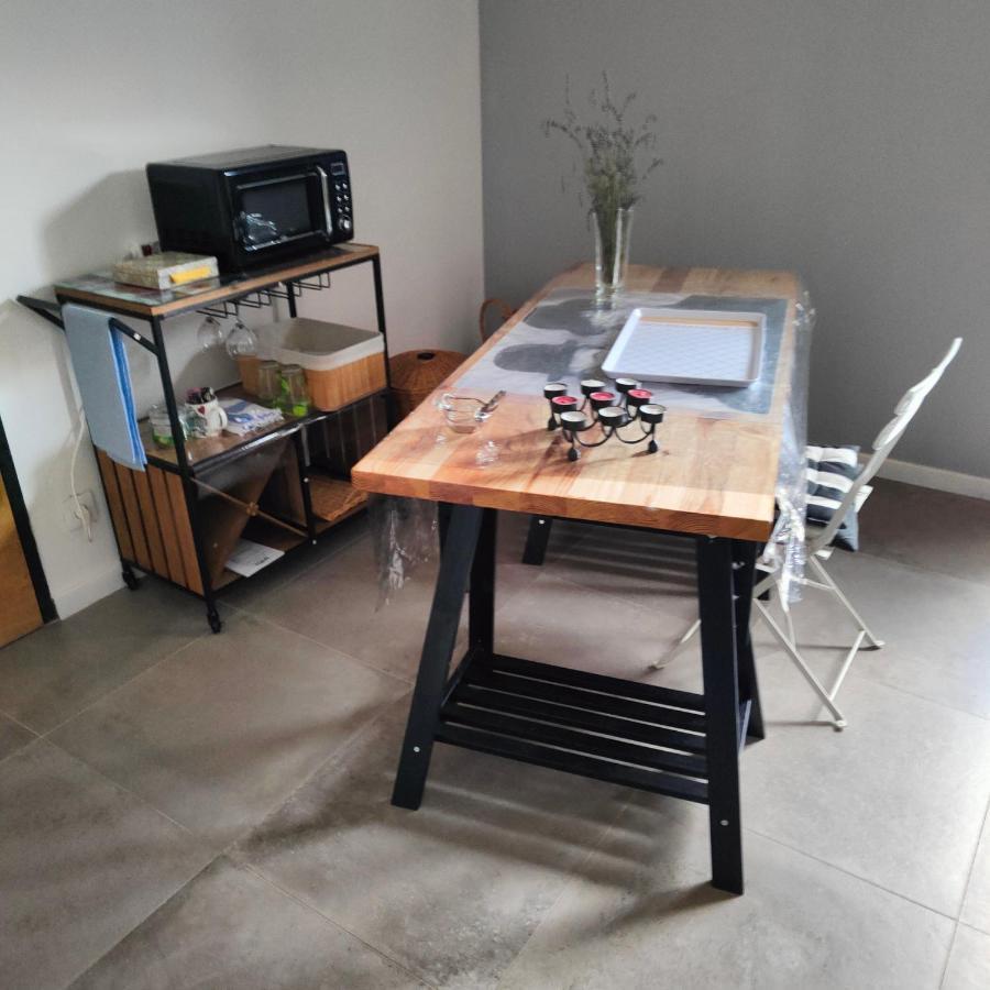 Maryse Hotel Douvrin Екстериор снимка